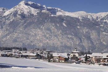 Aparthotel Angerer Alpine Und Familienappartements Tirol 2*