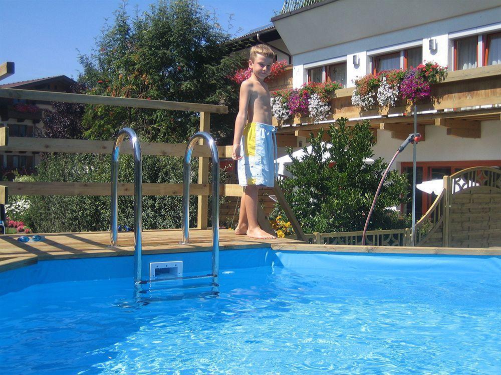 Angerer Alpine Suiten Und Familienappartements Tirol Aparthotel