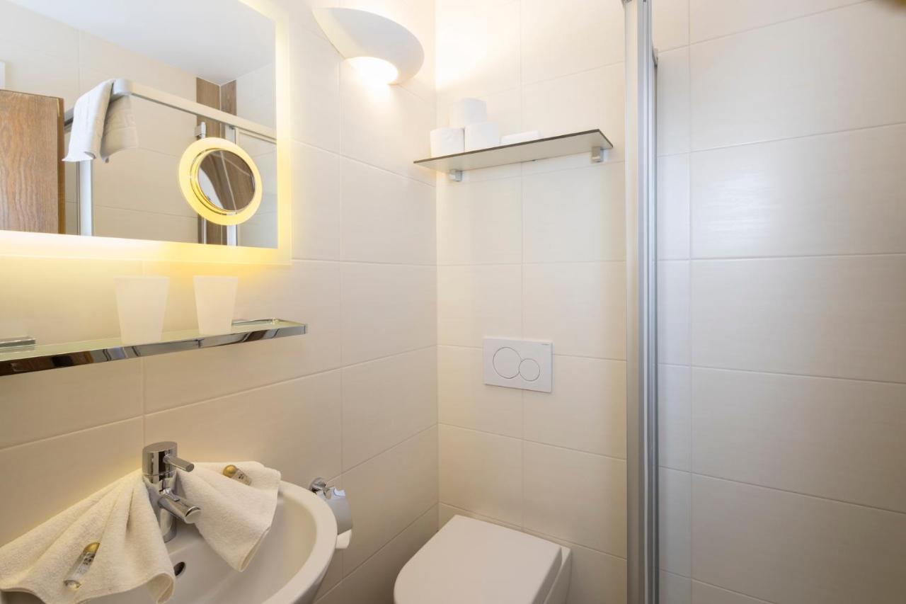 Aparthotel Angerer Alpine Suiten Und Familienappartements Tirol 2*
