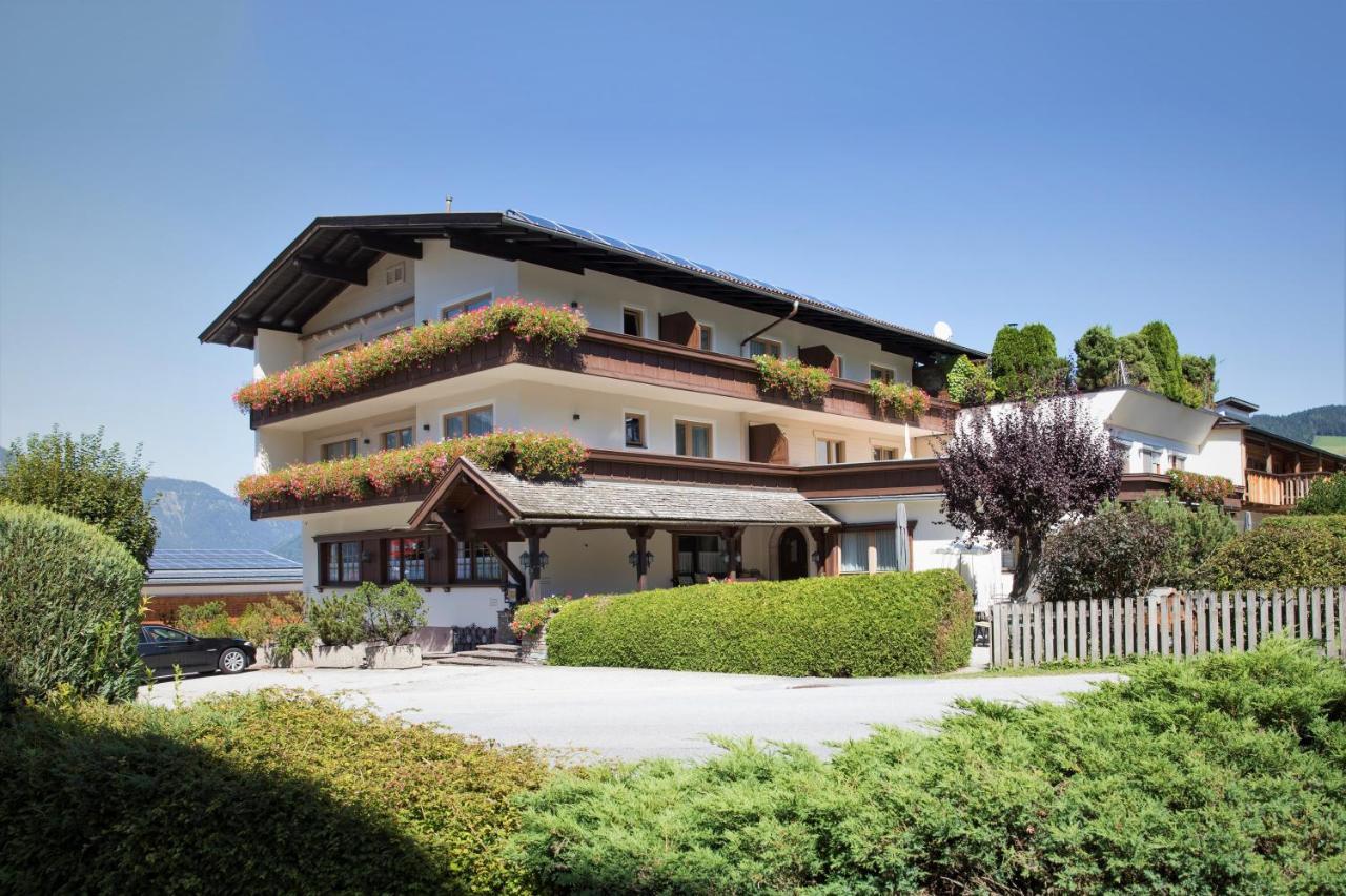 Angerer Alpine Suiten Und Familienappartements Tirol Aparthotel 2*